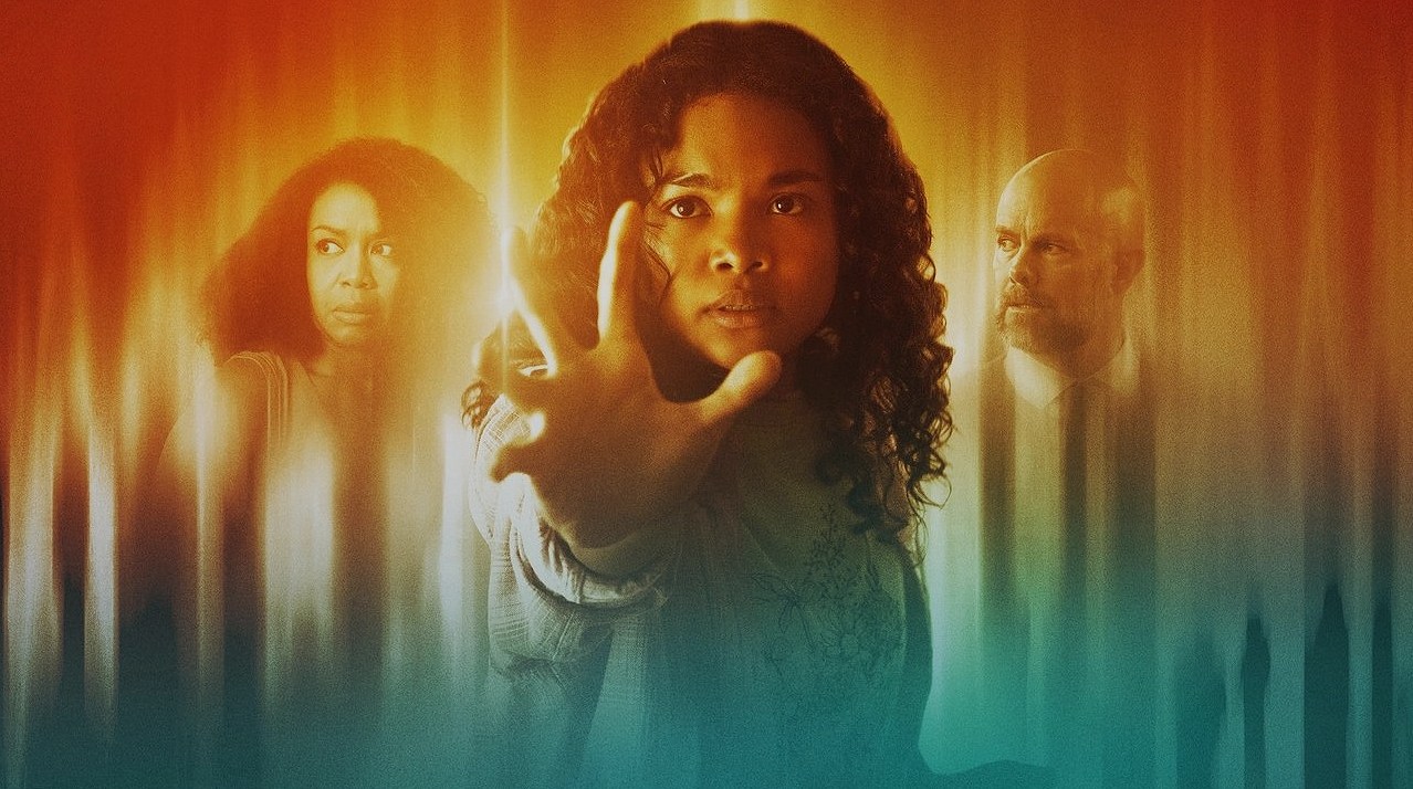 พลังจิตพาเพลิน! รีวิว ‘ไขพลังลับสยบโลก’ หนัง Sci-Fi ที่ซ่อนความสัมพันธ์แม่ลูกไว้ในใจ